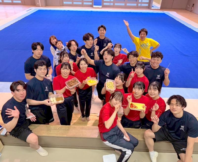 185576C6-7F25-4574-9DF9-9579CA3EBBC7