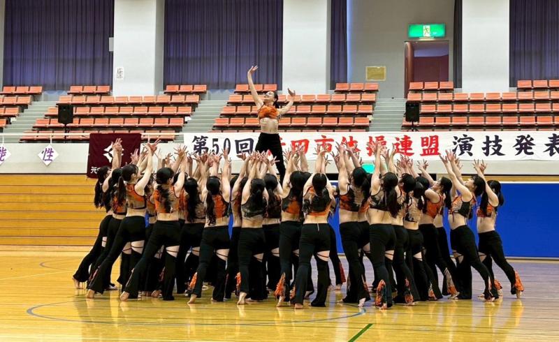 CC17C902-3C3D-4DEE-A98E-533B60F0E07F